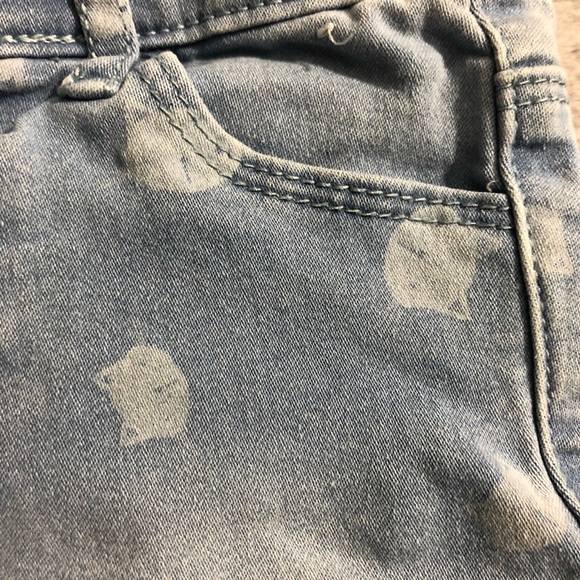 5/$25 • Baby Girl • Cat Print Jean Shorts - Picture 2 of 7